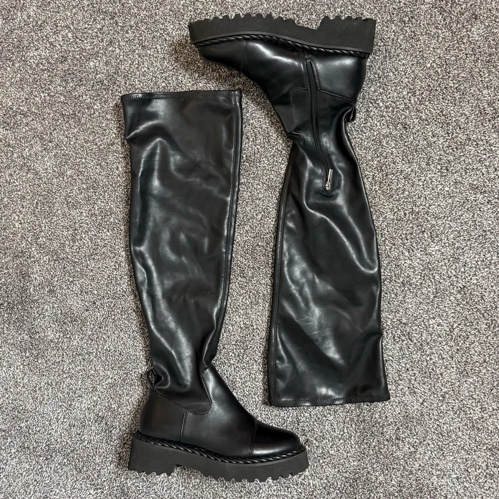 Vince Camuto Melleya Faux Leather Over the Knee Boot size 6.5